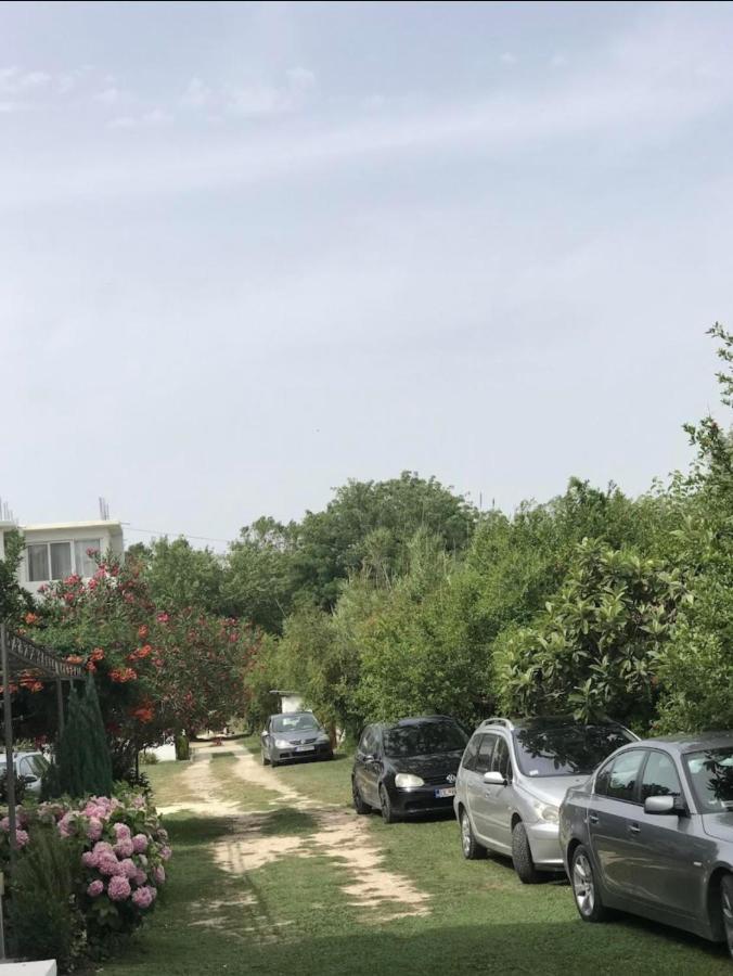 Отель Casa Gazi Улцинь Экстерьер фото