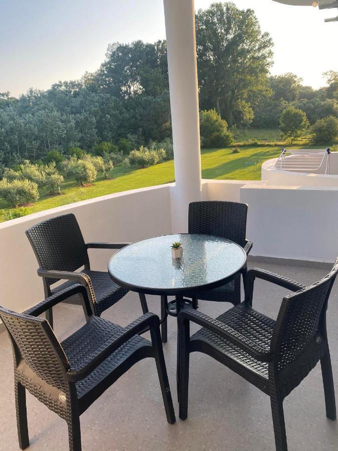 Отель Casa Gazi Улцинь Экстерьер фото